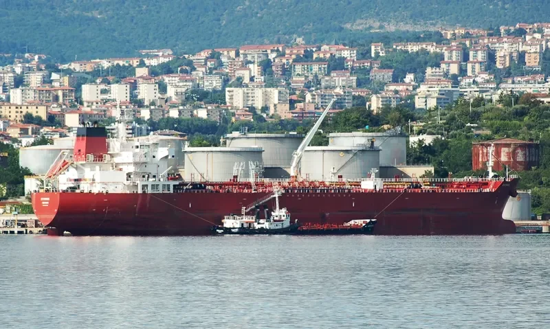 EVINOS Tanker IMO 9667928 photo 6
