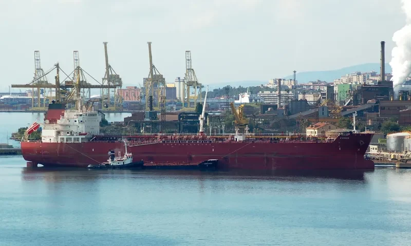 EVINOS Tanker IMO 9667928 photo 7