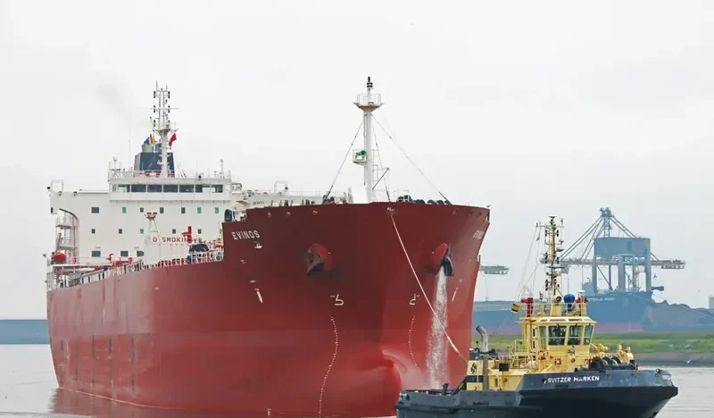 EVINOS Tanker IMO 9667928 photo 10