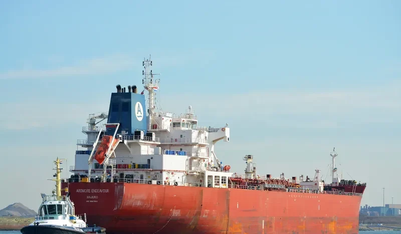 ARDMORE ENDEAVOUR Tanker IMO 9667942 photo 2