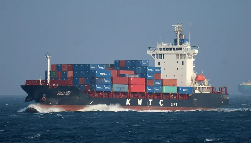 SUNNY IRIS Container Ship IMO 9669639 photo 9