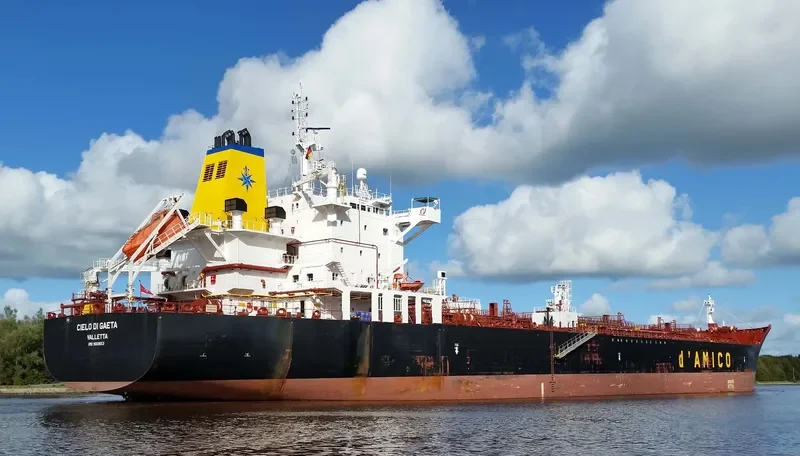 CIELO DI GAETA Tanker IMO 9669653 photo 4
