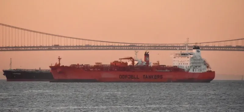 BOW TRAJECTORY Tanker IMO 9669873 photo 4