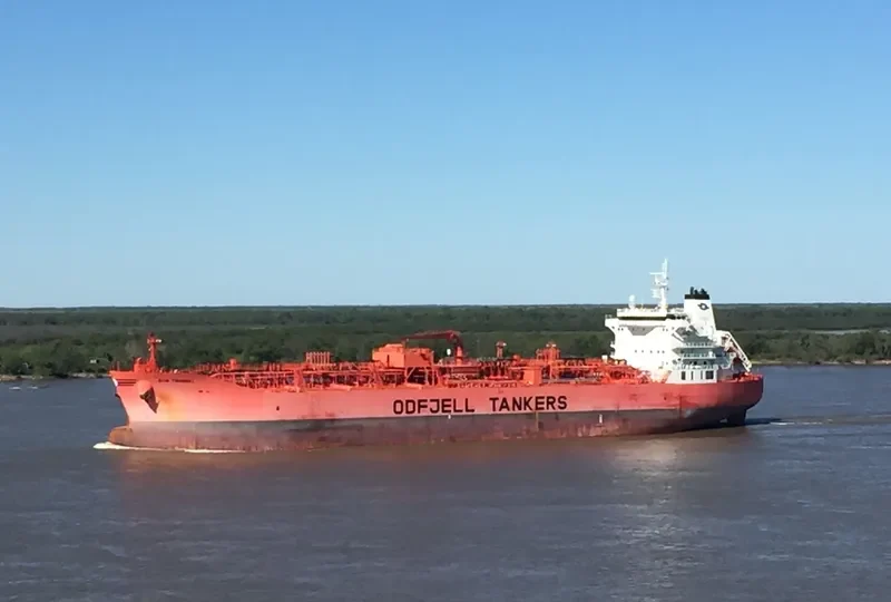 BOW TRIDENT Tanker IMO 9669897 photo 5