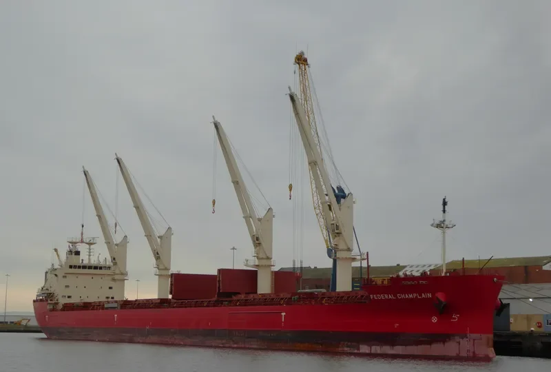 FEDERAL CHAMPLAIN Bulk Carrier IMO 9671058