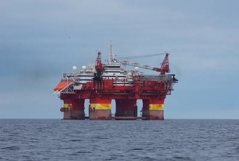 FLOATEL ENDURANCE General Cargo IMO 9671589 photo 9