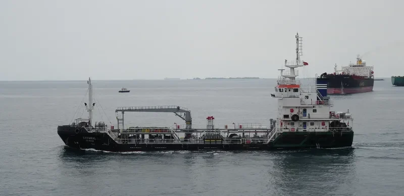 ENTHRAL Tanker IMO 9671888 photo 2