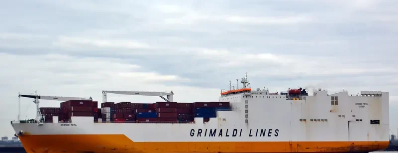 GRANDE TEMA Ro-Ro IMO 9672090
