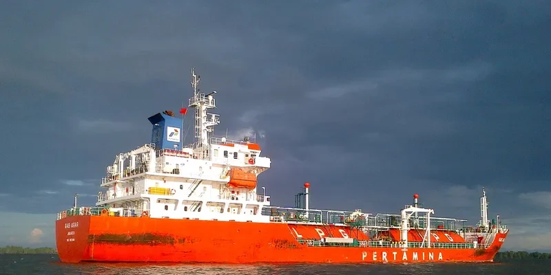 GAS ARAR General Cargo IMO 9672480 photo 4