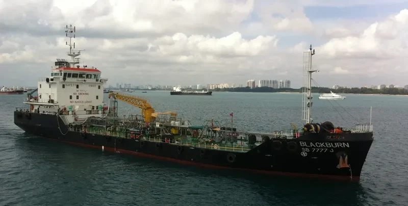 GRAZIA COSULICH Tanker IMO 9673109 photo 8