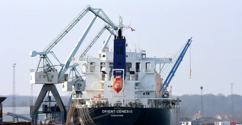 INTEGRALE Bulk Carrier IMO 9673202 photo 8