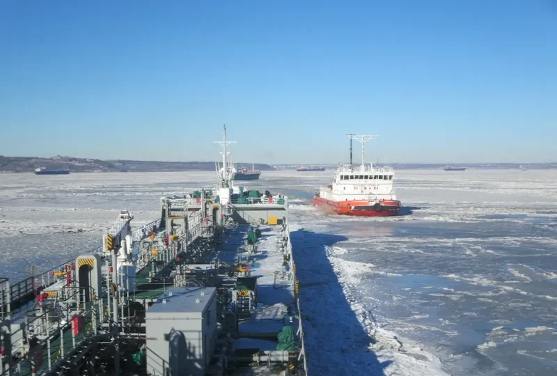 GEROY ROSSII PYATNITSKIKH Tanker IMO 9673214 photo 3
