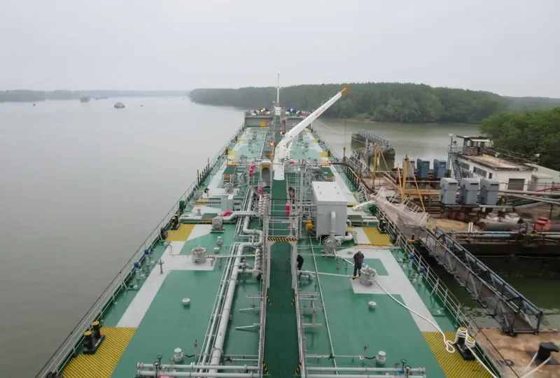 GEROY ROSSII PYATNITSKIKH Tanker IMO 9673214 photo 9