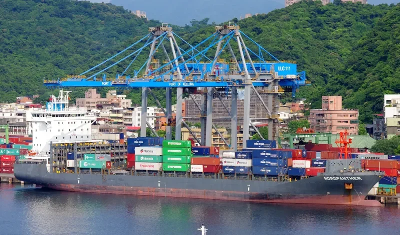 NORDPANTHER Container Ship IMO 9673654 photo 2
