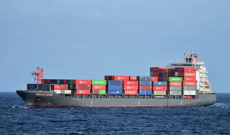 VIOLETA B Container Ship IMO 9673666 photo 7