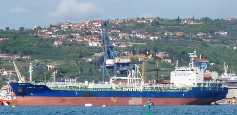 FAIRCHEM SWORD Tanker IMO 9673678 photo 10