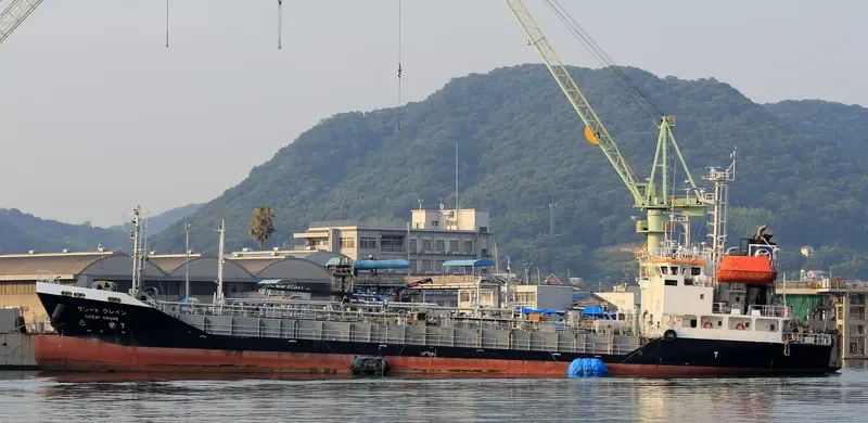 GREAT CRANE Tanker IMO 9673692 photo 7