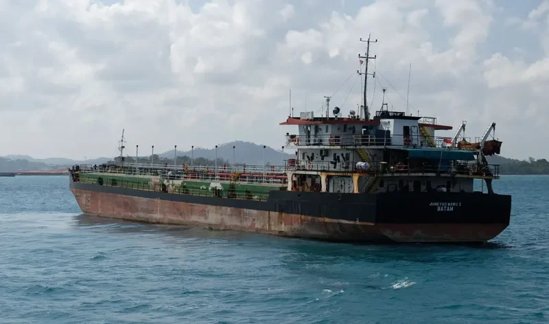 JUNEYAO MARU I Tanker IMO 9673719 photo 2
