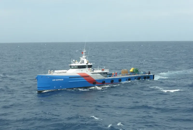 VSP EXPRESS Offshore Vessel IMO 9674220 photo 3