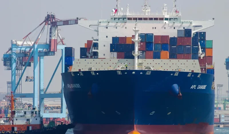 APL DANUBE Container Ship IMO 9674517 photo 6