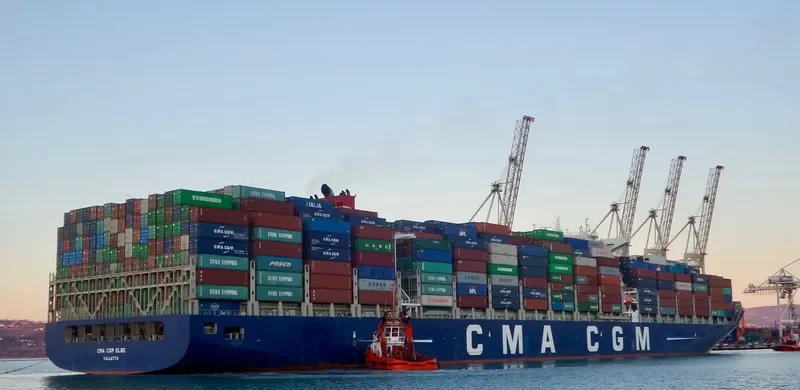 CMA CGM ELBE Container Ship IMO 9674529 photo 8