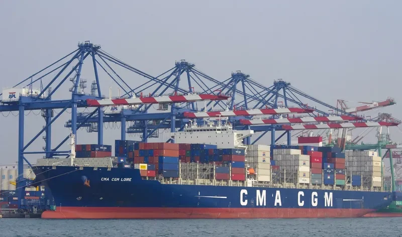 CMA CGM LOIRE Container Ship IMO 9674531 photo 8