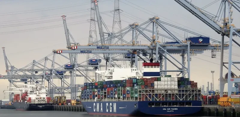 CMA CGM THAMES Container Ship IMO 9674567 photo 4
