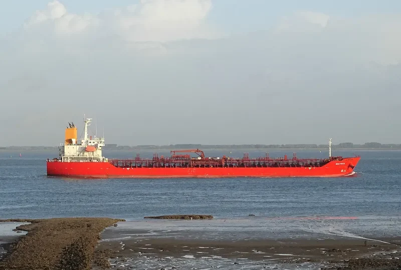 BEATRICE Tanker IMO 9674763 photo 6