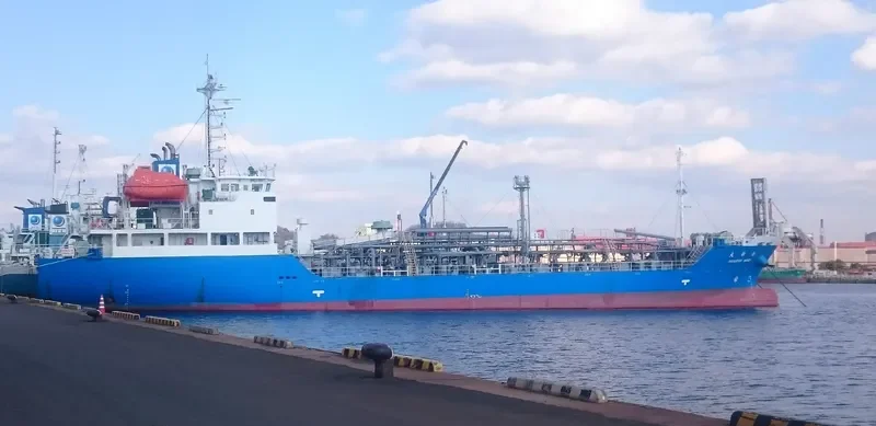HAKUSHIN MARU Tanker IMO 9674878 photo 2