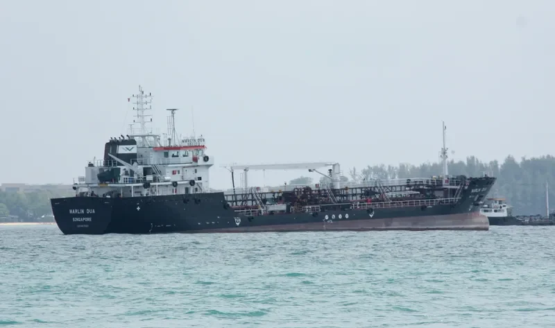 MARLIN DUA Tanker IMO 9675121 photo 7