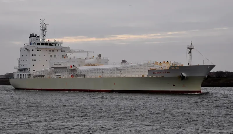 ORANGE OCEAN Tanker IMO 9675391 photo 9