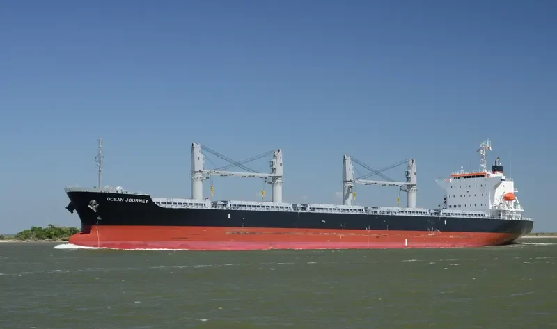 IPSWICH BAY Bulk Carrier IMO 9675729 photo 3