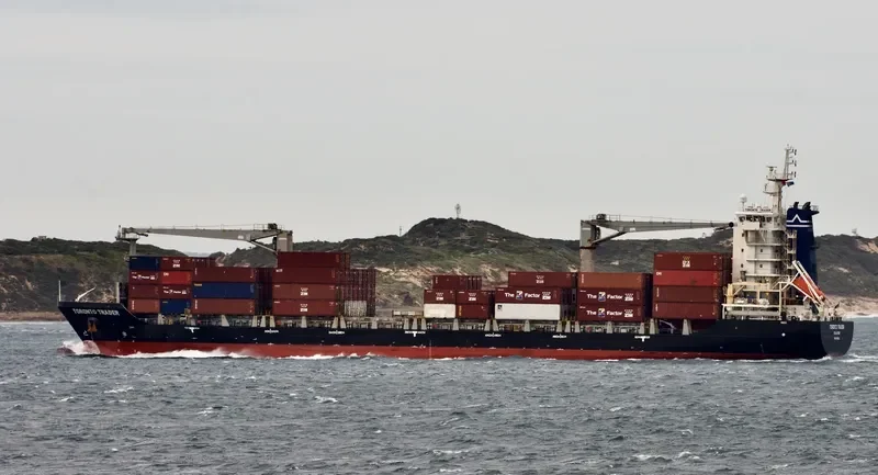 TORONTO TRADER Container Ship IMO 9675822 photo 6