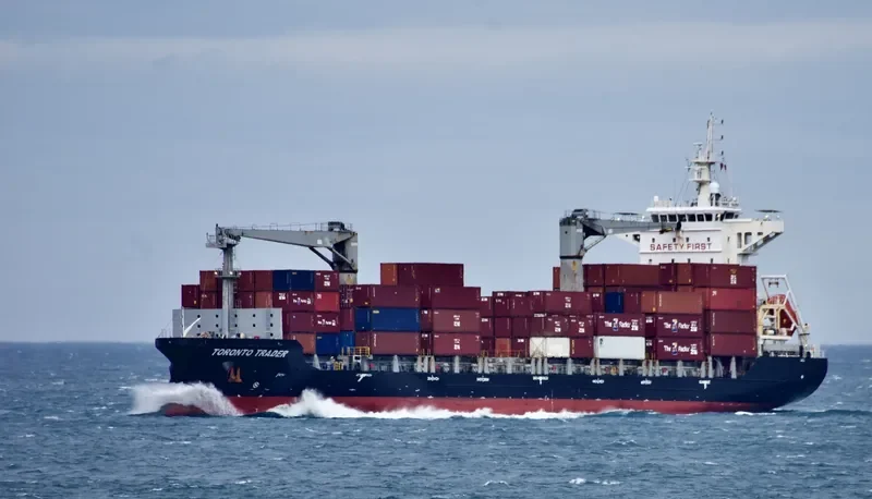 TORONTO TRADER Container Ship IMO 9675822 photo 8