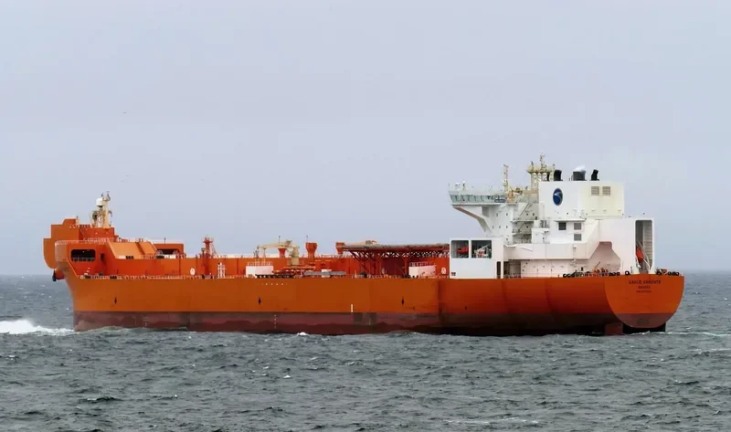 EAGLE BARENTS Tanker IMO 9676125 photo 5