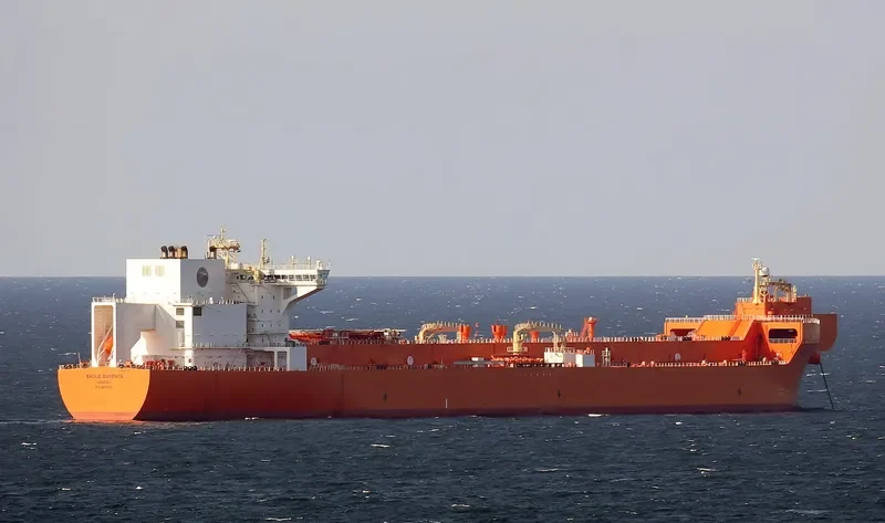 EAGLE BARENTS Tanker IMO 9676125 photo 6
