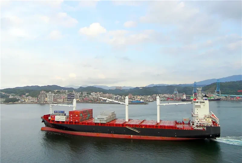 CAPE MONTEREY Container Ship IMO 9676199 photo 5