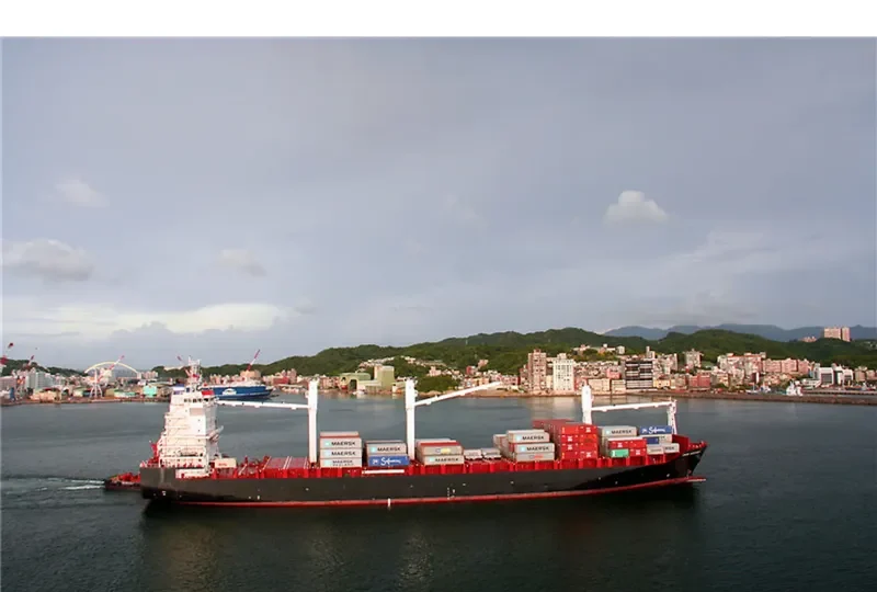 CAPE MONTEREY Container Ship IMO 9676199 photo 7