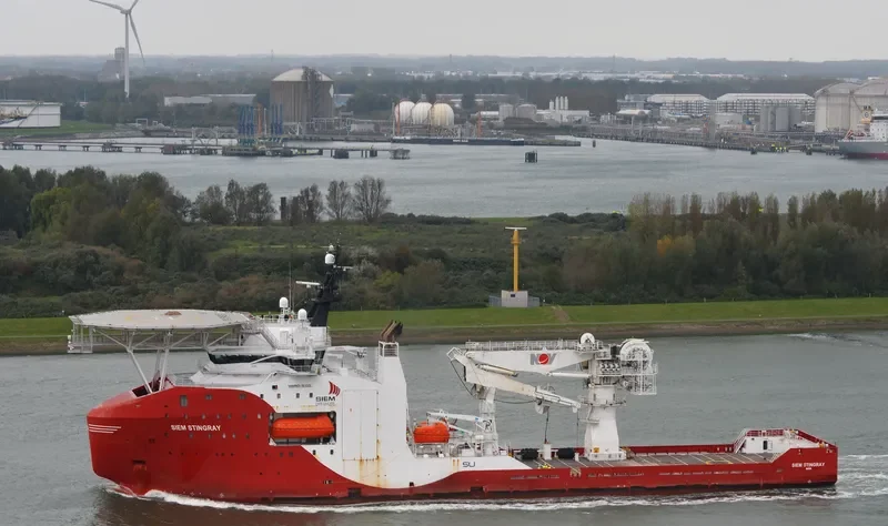 SIEM STINGRAY Offshore Vessel IMO 9676292 photo 3