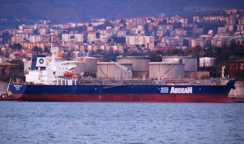 FOREVER MELODY Tanker IMO 9676527 photo 10