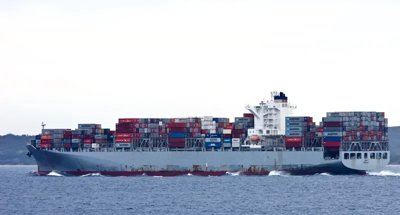 ZIM ALABAMA Container Ship IMO 9677026 photo 4