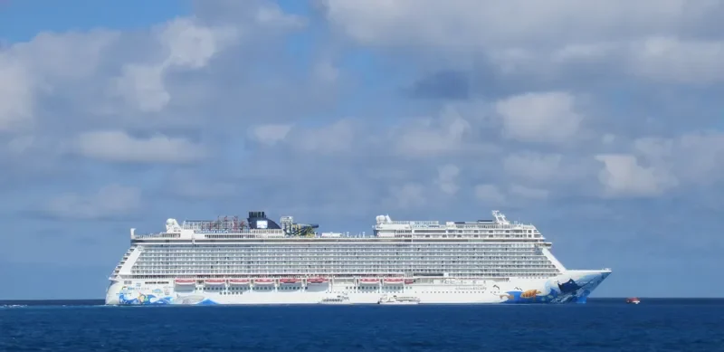 NORWEGIAN ESCAPE Passenger Ship IMO 9677076 photo 3