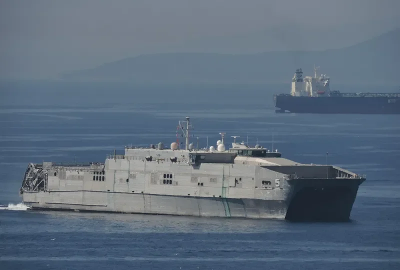 USNS TRENTON Passenger Ship IMO 9677533 photo 3