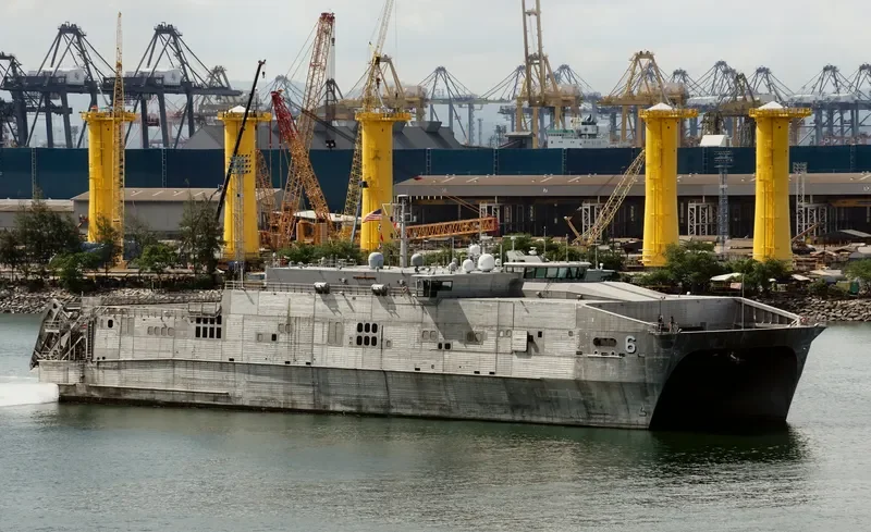 USNS BRUNSWICK General Cargo IMO 9677545 photo 4