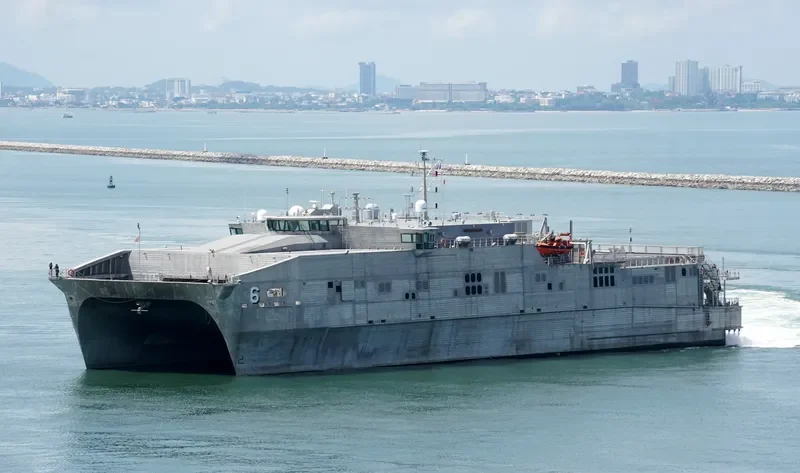 USNS BRUNSWICK General Cargo IMO 9677545 photo 8