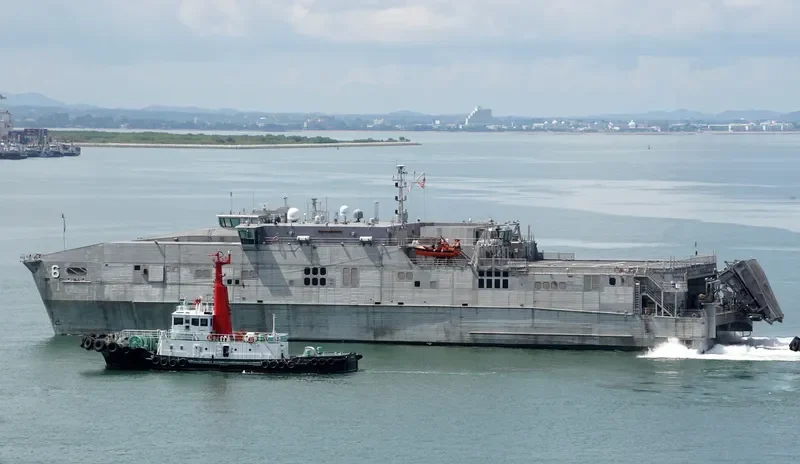 USNS BRUNSWICK General Cargo IMO 9677545 photo 9