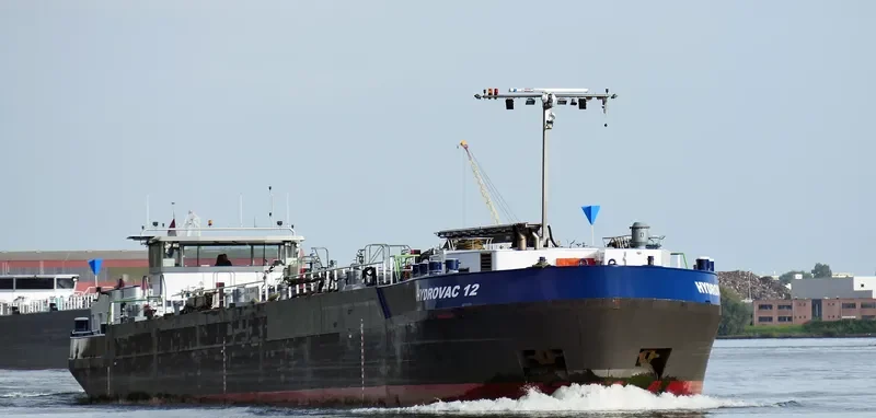 HYDROVAC 12 Tanker IMO 9677911 photo 3