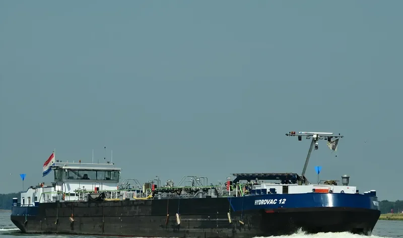 HYDROVAC 12 Tanker IMO 9677911 photo 5