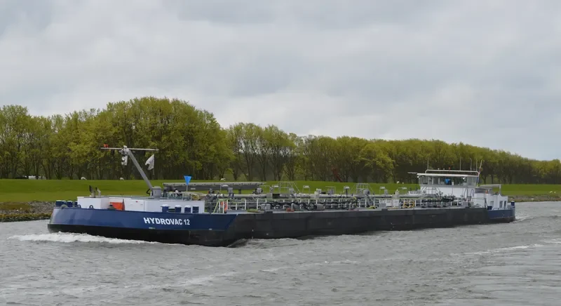 HYDROVAC 12 Tanker IMO 9677911 photo 10