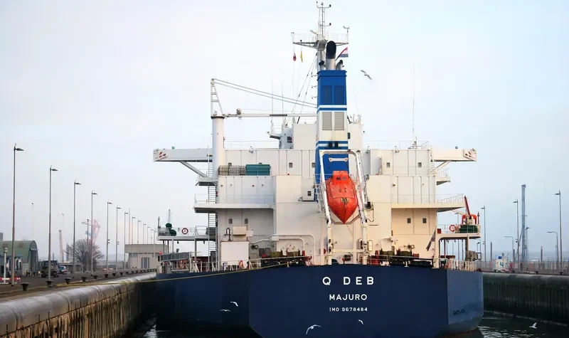 GOLDEN DEB Bulk Carrier IMO 9678484 photo 5